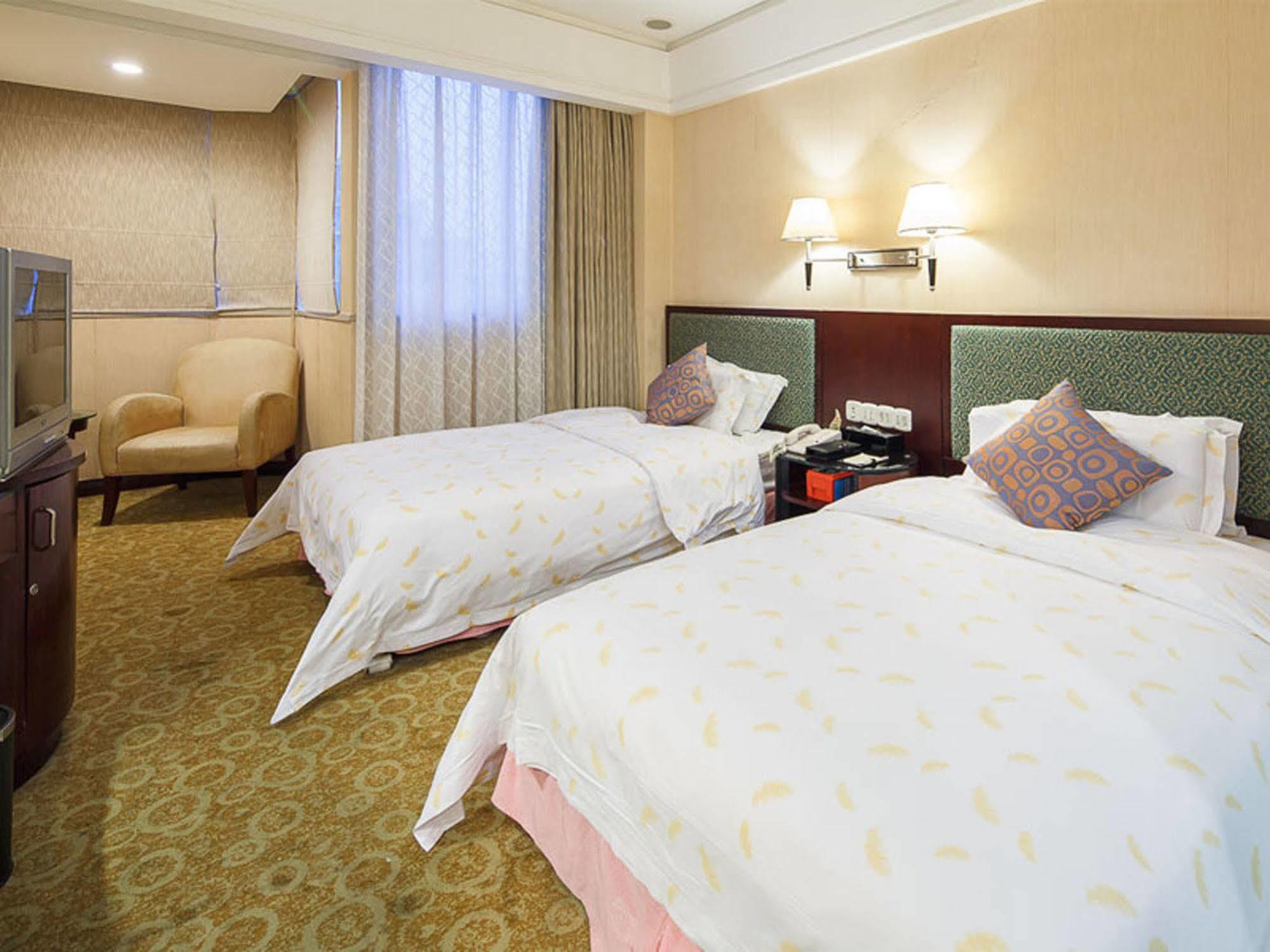 City Hotel Foshan Exterior foto