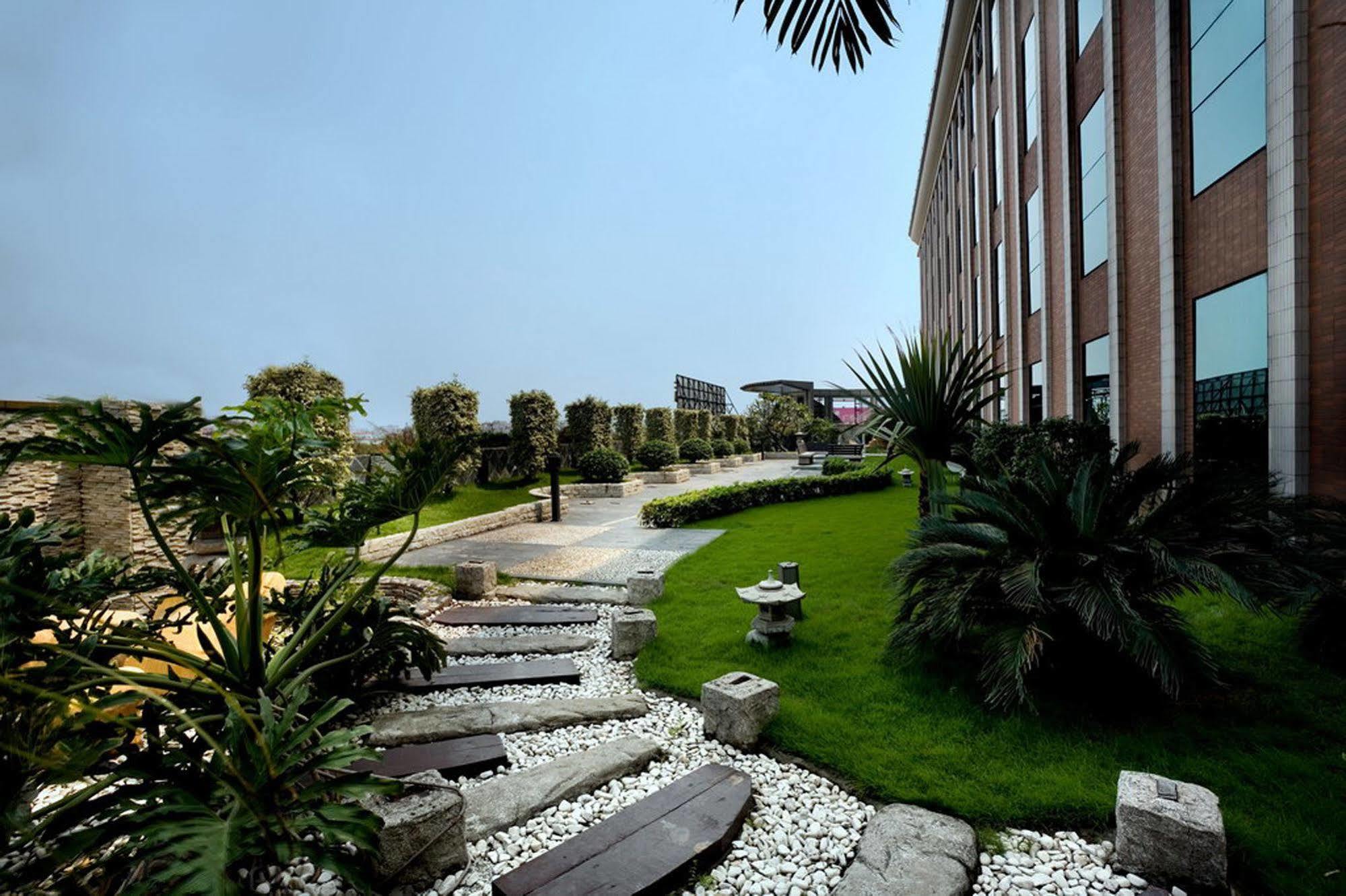 City Hotel Foshan Exterior foto