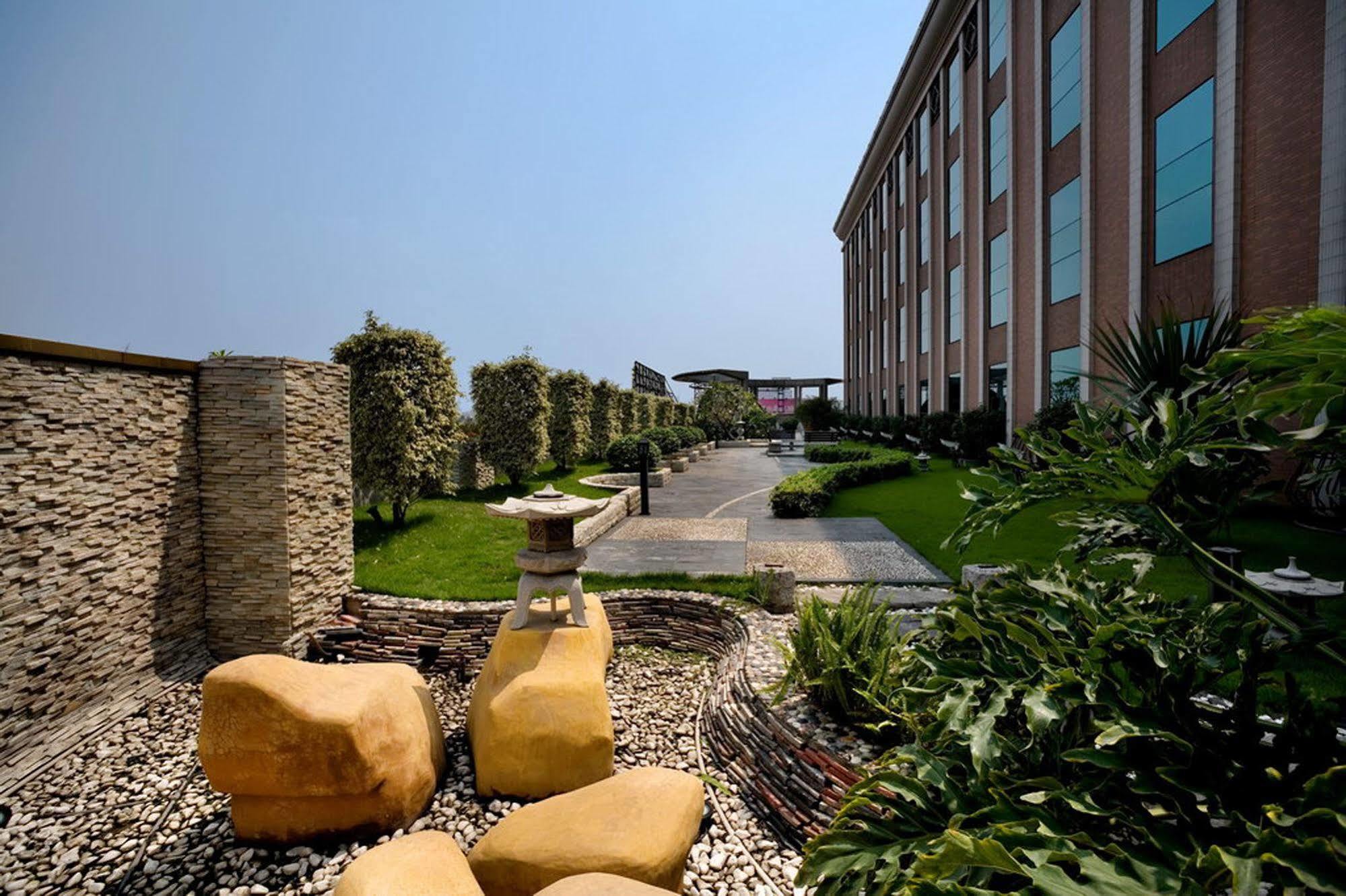 City Hotel Foshan Exterior foto